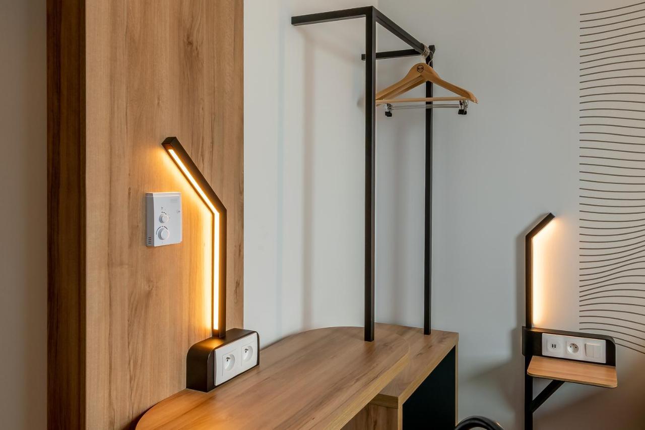 B&B Hotel Аржантей Екстер'єр фото